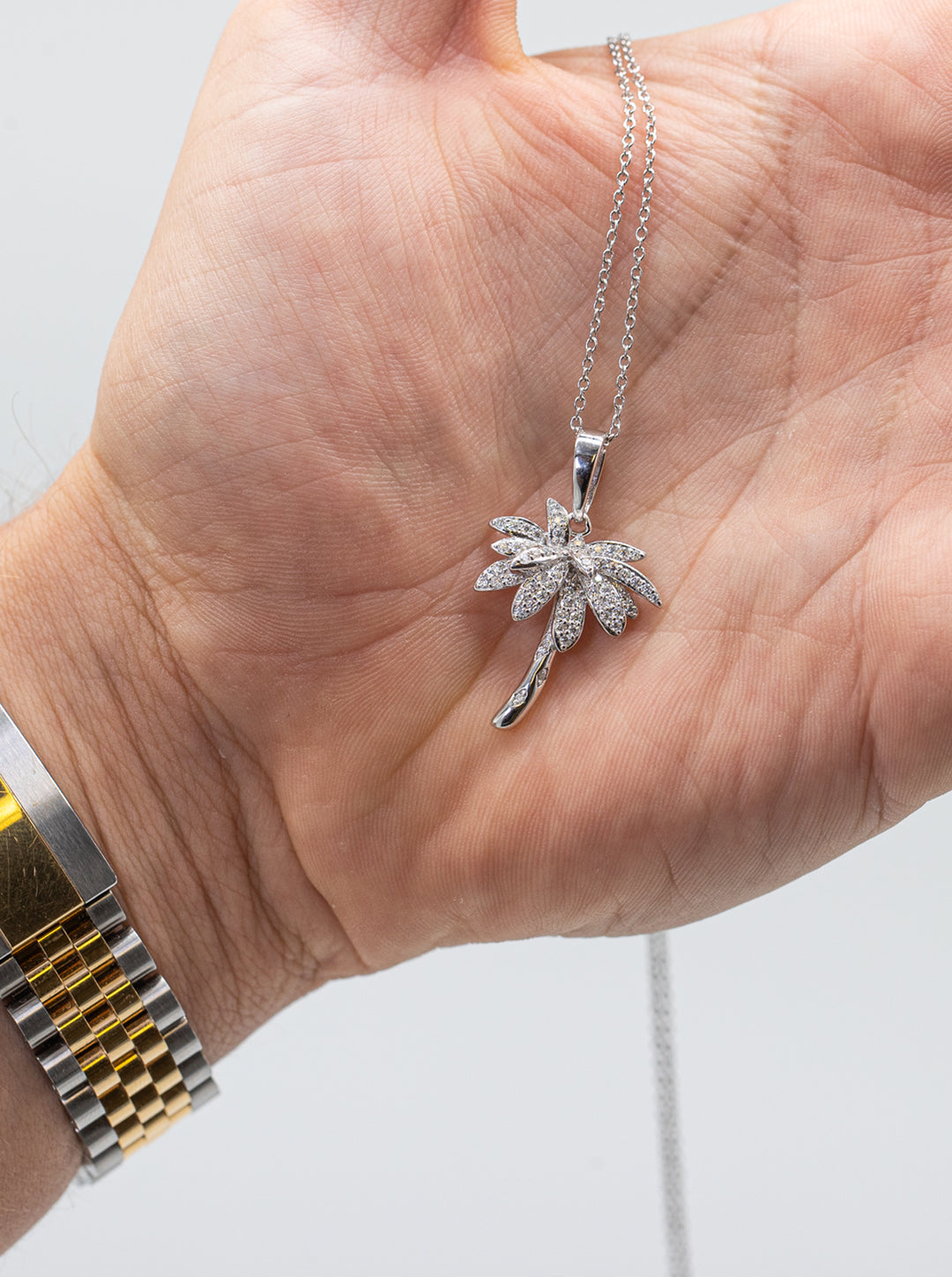 Palm Necklace (925 Sterling Silver)