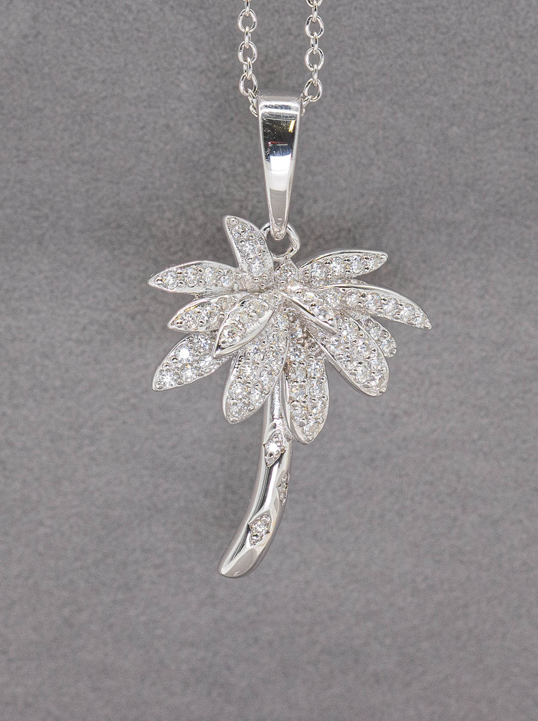 Palm Necklace (925 Sterling Silver)